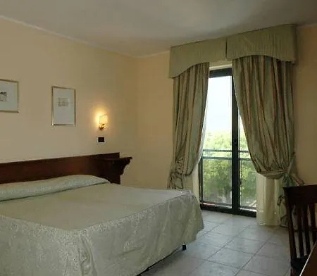 Continental 3* Carmagnola